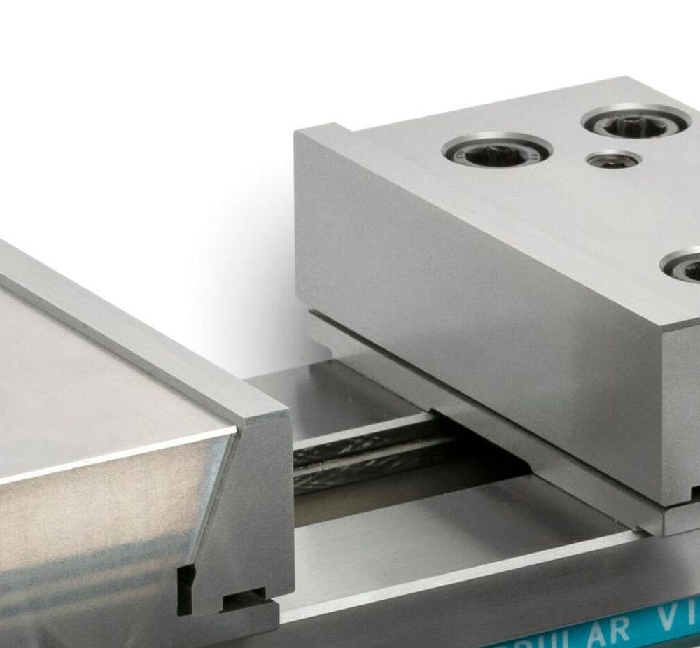 Jaws Sets & Accessories